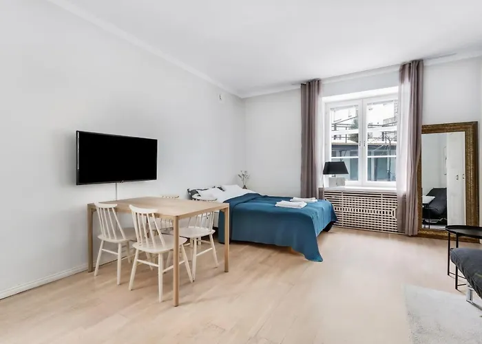 Wehost Modern Scandinavian In Trendy Kallio Helsinki